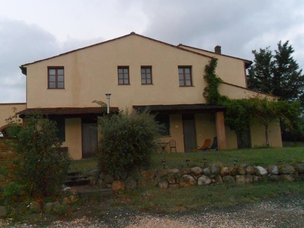 Agriturismo Il Torrione Villa เชร์ตาลโด ภายนอก รูปภาพ