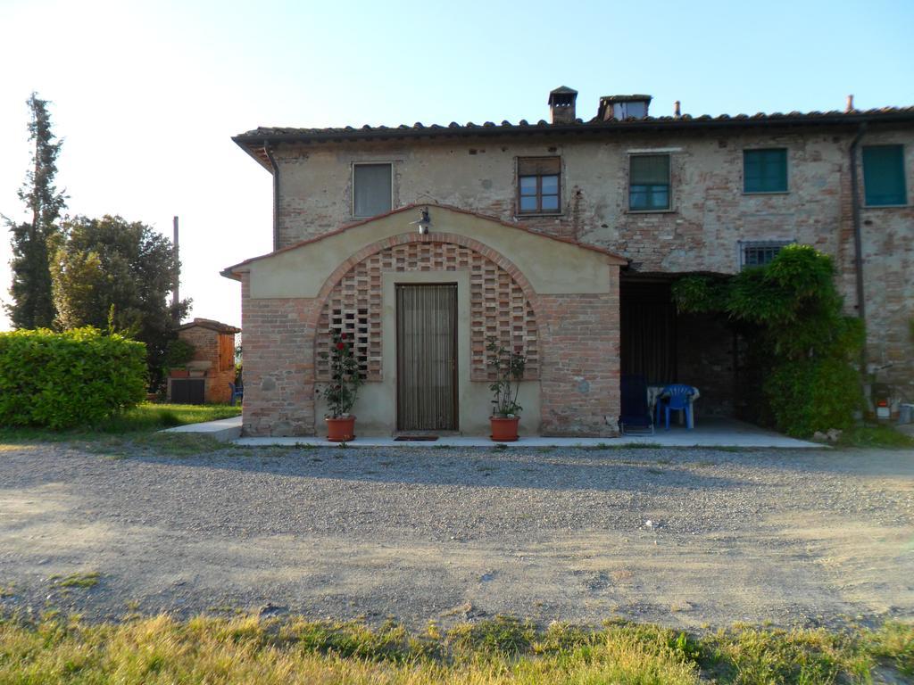 Agriturismo Il Torrione เชร์ตาลโด ภายนอก รูปภาพ