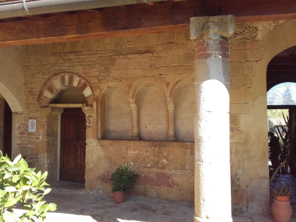 Agriturismo Il Torrione เชร์ตาลโด ภายนอก รูปภาพ
