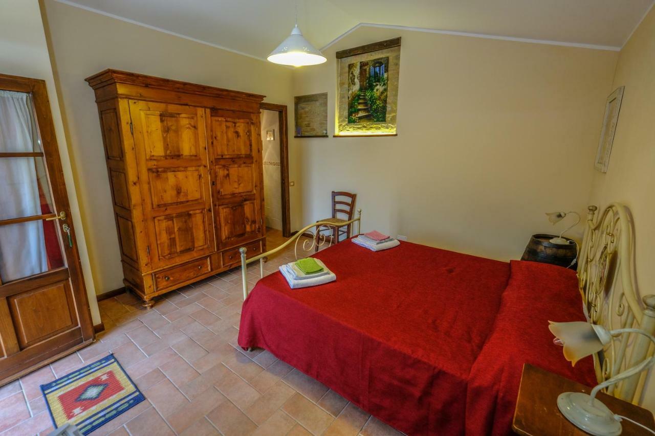 Agriturismo Il Torrione เชร์ตาลโด ภายนอก รูปภาพ