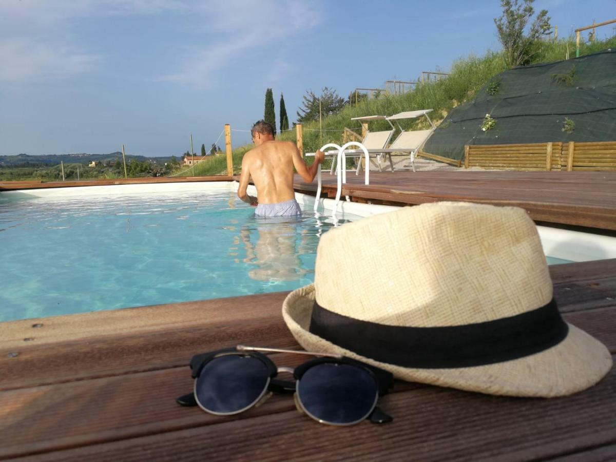 Agriturismo Il Torrione Villa เชร์ตาลโด ภายนอก รูปภาพ