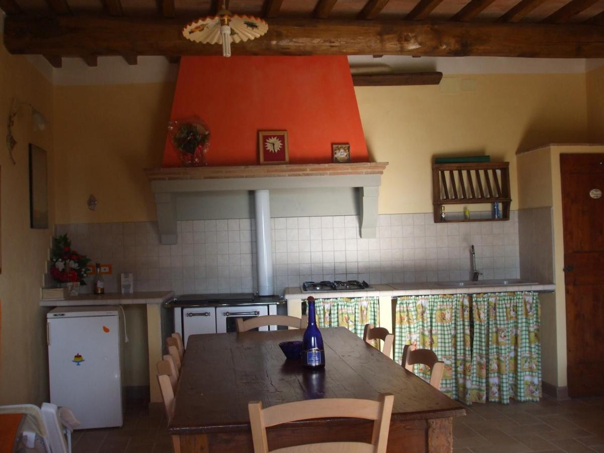 Agriturismo Il Torrione เชร์ตาลโด ห้อง รูปภาพ